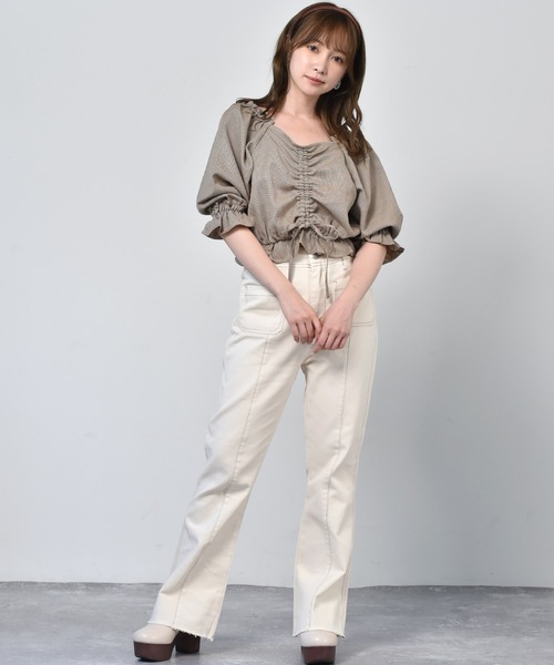 ems excite(エムズエキサイト)の「カットオフフレアパンツ(その他パンツ・レディース・ケミカルウォッシュ/ブラック/アイボリー/インディゴブルー・FREE)」の8枚目の写真