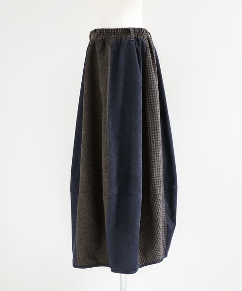 osharewalker(オシャレウォーカー)の「『異素材配色コクーンスカート』(スカート・レディース・レッド/ネイビー・FREE)」の20枚目の写真