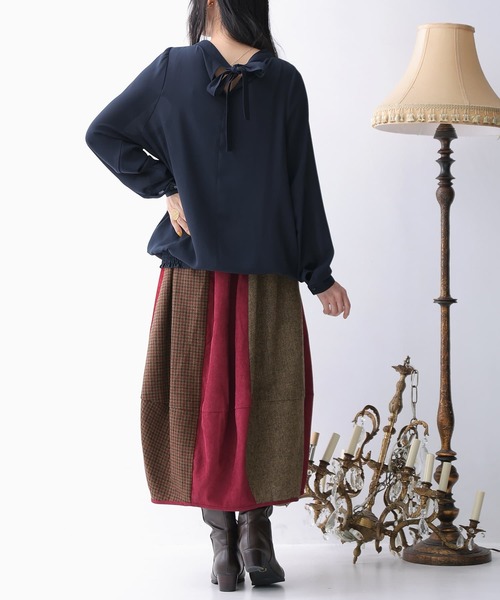 osharewalker(オシャレウォーカー)の「『異素材配色コクーンスカート』(スカート・レディース・レッド/ネイビー・FREE)」の7枚目の写真