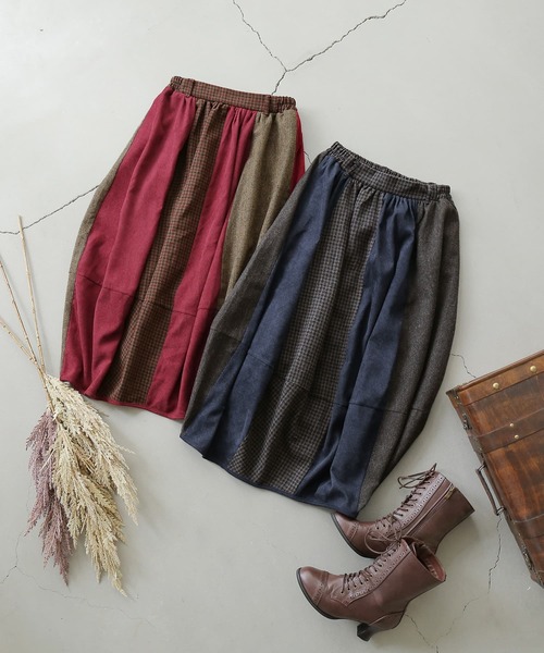 osharewalker(オシャレウォーカー)の「『異素材配色コクーンスカート』(スカート・レディース・レッド/ネイビー・FREE)」の13枚目の写真