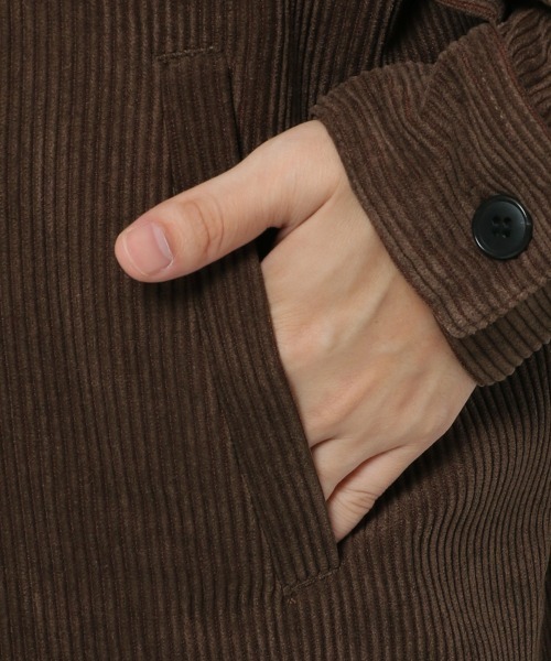 LOWRYS FARM(ローリーズファーム)の「ソフトコーデュロイシャツジャケット 255131(シャツ/ブラウス・メンズ・チャコールグレー/ダークブラウン/グリーン・MEDIUM/LARGE)」の15枚目の写真