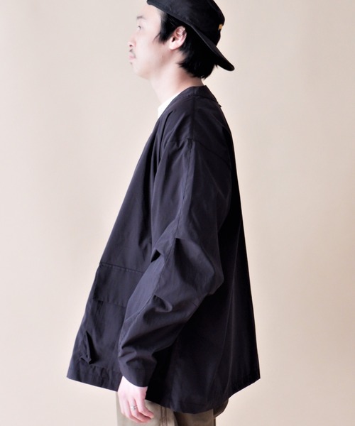 MANASTASH（マナスタッシュ）の「MANASTASH/マナスタッシュ　ST.HELENS HANTEN JACKET セントへレンズハンテンジャケット　7122039（ノーカラージャケット・メンズ・ブラック/オリーブ・MEDIUM/LARGE/X-LARGE）」の3枚目の写真