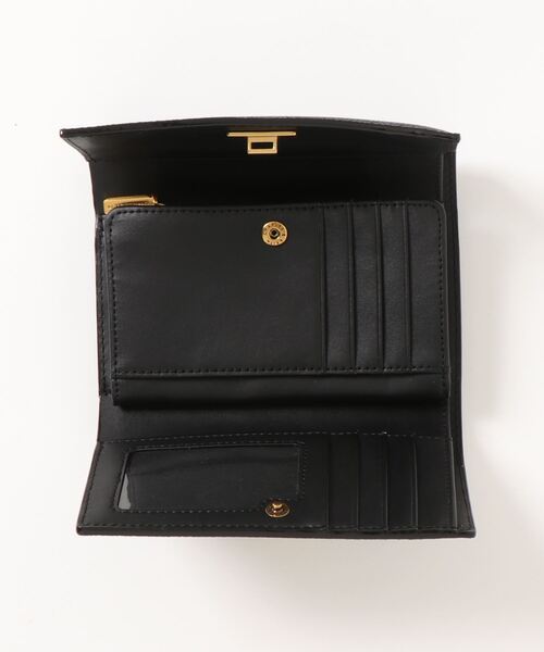 CHARLES & KEITH(チャールズ & キース)の「Huxley ハクスリー メタリックアクセントフロントフラップウォレット(財布・レディース・ブラック/マスタード/スモークピンク/ブルーグリーン・XXS)」の22枚目の写真