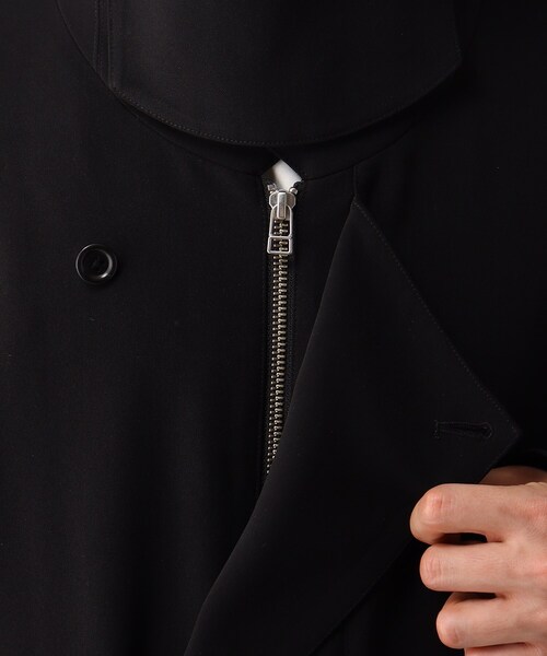 tk.TAKEO KIKUCHI（ティーケータケオキクチ）の「◆ダブルクロス スタンドジップコート（ステンカラーコート・メンズ・ブラック/オフホワイト・02/03）」の17枚目の写真