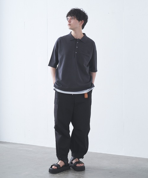 Alpinus（アルピナス）の「Alpinus - high gauge fluffy knit polo shirts /ハイゲージフラフィーニットポロ（ポロシャツ・メンズ・チャコールグレー/グリーン/テラコッタ・SMALL/MEDIUM）」の4枚目の写真