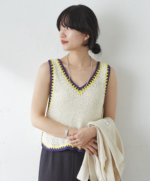 SHENERY(シーナリー)の「ハンドステッチニットベスト(ベスト・レディース・オフホワイト/ミント・FREE)」の15枚目の写真