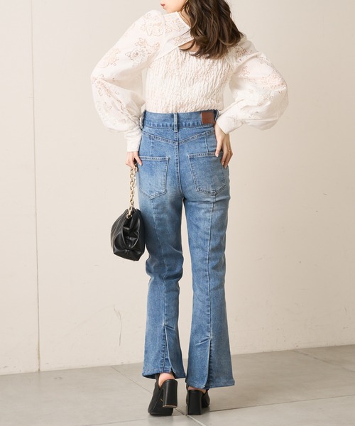 Chico（チコ）の「フロントデザインシャーリングレースブラウス（シャツ/ブラウス・レディース・ホワイト/ピンク/ブルー・FREE）」の7枚目の写真