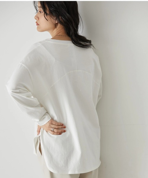 AMERICAN HOLIC（アメリカンホリック）の「バック切り替えカットプルオーバー（Tシャツ/カットソー・レディース・チャコールグレー/オフホワイト・M/L）」の2枚目の写真