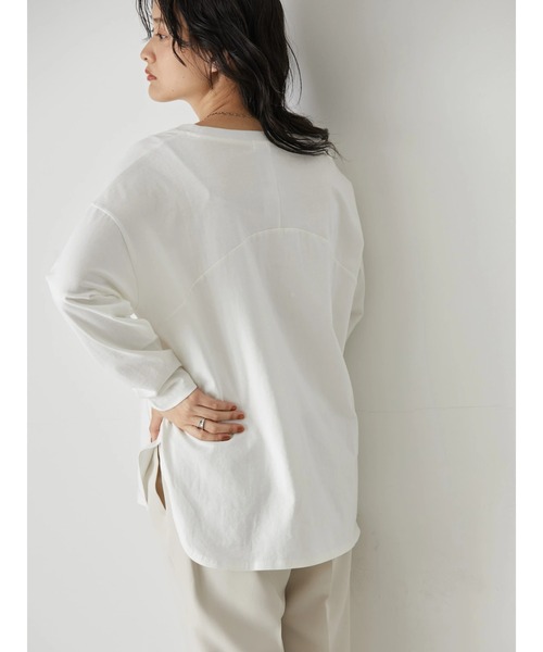 AMERICAN HOLIC（アメリカンホリック）の「バック切り替えカットプルオーバー（Tシャツ/カットソー・レディース・チャコールグレー/オフホワイト・M/L）」の3枚目の写真