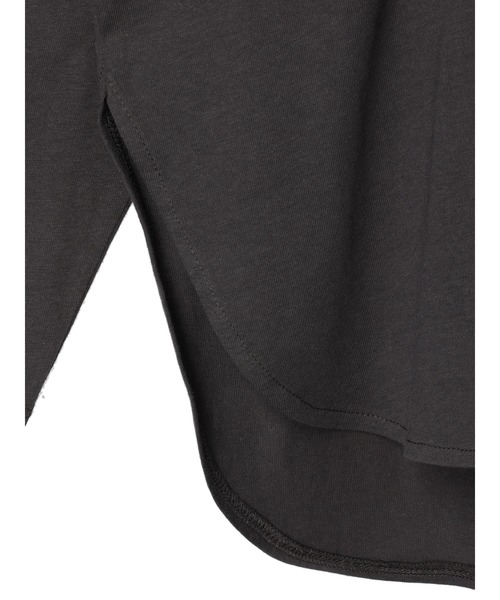 AMERICAN HOLIC（アメリカンホリック）の「バック切り替えカットプルオーバー（Tシャツ/カットソー・レディース・チャコールグレー/オフホワイト・M/L）」の17枚目の写真