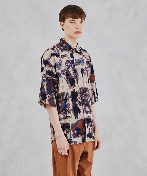 tk.TAKEO KIKUCHI（ティーケータケオキクチ）の「◆レトロ柄シャツ（シャツ/ブラウス・メンズ・ベージュ系3/ネイビー系3/ダークグリーン系3・03/02）」の3枚目の写真