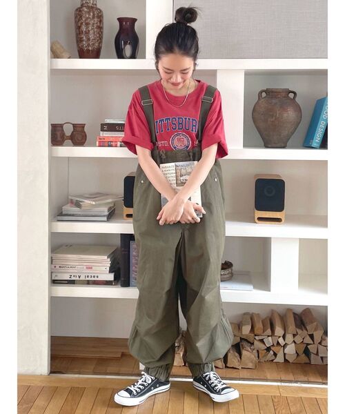 Ungrid(アングリッド)の「カレッジロゴビッグTee(Tシャツ/カットソー・レディース・チャコールグレー/ライトグレー/レッド/グリーン・FREE)」の9枚目の写真