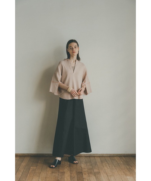 CLANE（クラネ）の「FLARE CHINOS PANTS（チノパンツ・レディース・ベージュ/カーキ系/ブラック・1/2/0）」の2枚目の写真