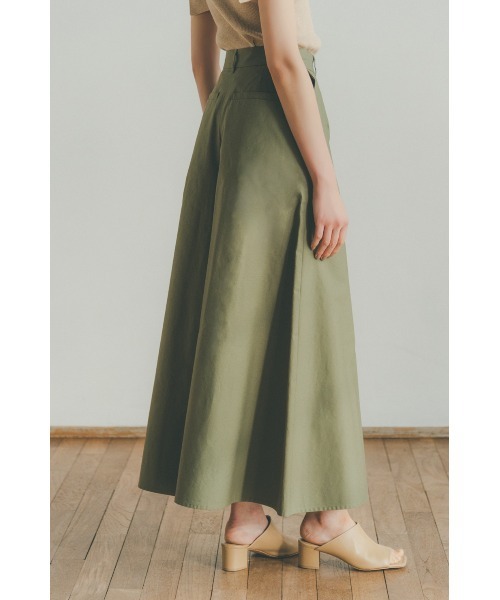 CLANE（クラネ）の「FLARE CHINOS PANTS（チノパンツ・レディース・ベージュ/カーキ系/ブラック・1/2/0）」の6枚目の写真