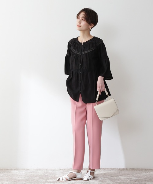 N.(N. Natural Beauty Basic)(エヌエヌナチュラルビューティーベーシック)の「◆ティアードレースチュニックブラウス(シャツ/ブラウス・レディース・イエロー/ブラック/オフホワイト・MEDIUM)」の6枚目の写真