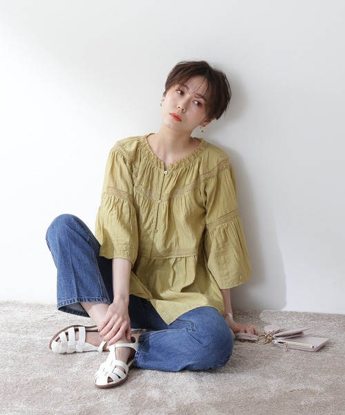 N.(N. Natural Beauty Basic)(エヌエヌナチュラルビューティーベーシック)の「◆ティアードレースチュニックブラウス(シャツ/ブラウス・レディース・イエロー/ブラック/オフホワイト・MEDIUM)」の8枚目の写真