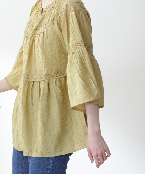 N.(N. Natural Beauty Basic)(エヌエヌナチュラルビューティーベーシック)の「◆ティアードレースチュニックブラウス(シャツ/ブラウス・レディース・イエロー/ブラック/オフホワイト・MEDIUM)」の7枚目の写真