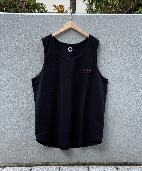MANASTASH(マナスタッシュ)の「MANASTASH/マナスタッシュ MS Circle logo tanktop MSサークルロゴタンクトップ(タンクトップ・メンズ・ホワイト/ブラック・MEDIUM/LARGE)」の2枚目の写真