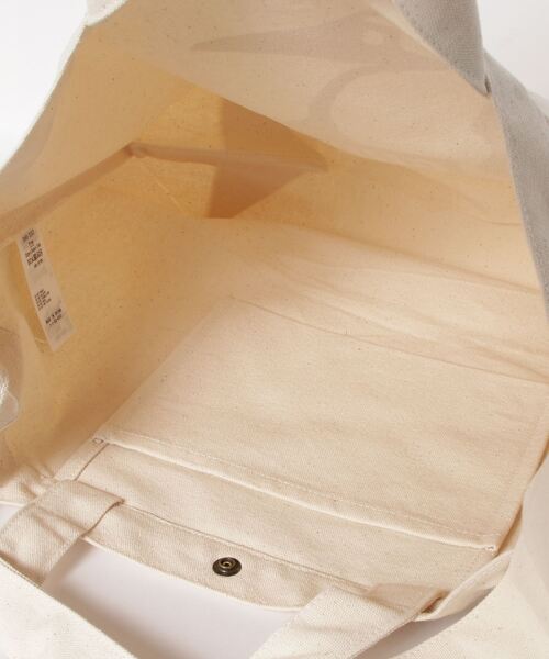 CHUMS（チャムス）の「CHUMS/チャムス ショルダーバック ブービーキャンバスショルダー CH60-2557（ショルダーバッグ・メンズ・マルチ/ブラック/ホワイト・FREE）」の7枚目の写真