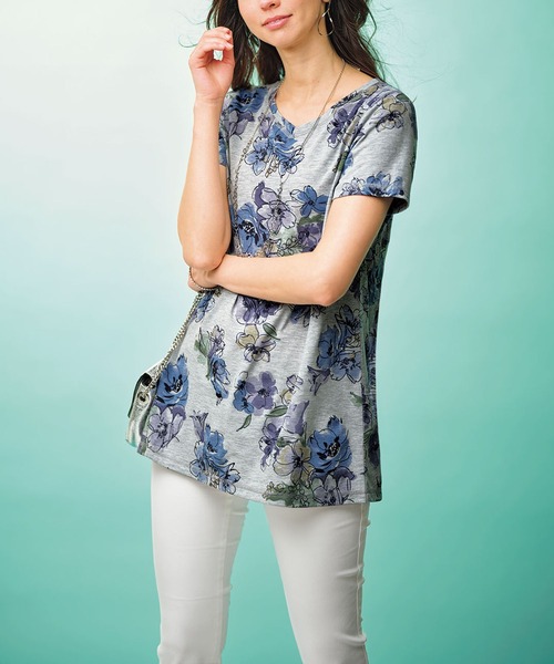 BELLUNA PLUS(ベルーナ)の「美人顔シルエットプリントプルオーバー(Tシャツ/カットソー・レディース・ブラック/ターコイズブルー/その他1/その他2/グリーン系その他・X-LARGE/MEDIUM/LARGE)」の11枚目の写真
