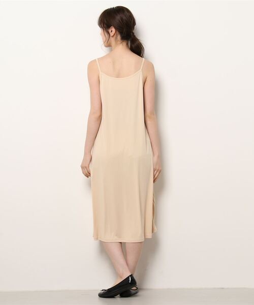 STRAWBERRY-FIELDS（ストロベリーフィールズ）の「Ｐｅトリコットアンダードレス　ワンピース（ワンピース・レディース・ブラック/ベージュ・2）」の3枚目の写真