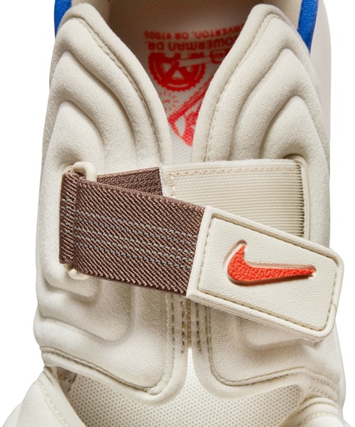 NIKE（ナイキ）の「NIKE /ナイキ アクア リフト プレミアム（スニーカー・レディース・グレー・24/23/25）」の5枚目の写真