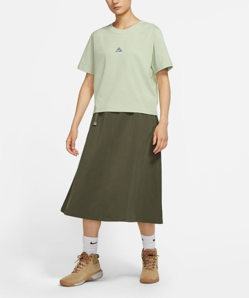 NIKE ACG(ナイキエィシージー)の「NIKE WOMENS ACG SS TEE LBR LUNGS / ナイキ ウィメンズ エーシージー Tシャツ 【SP】(Tシャツ/カットソー・レディース・ブラック/グリーン・S/L/M)」の5枚目の写真
