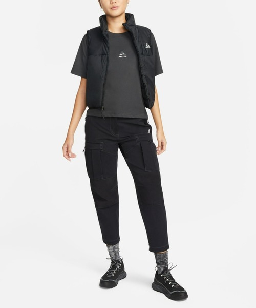 NIKE ACG(ナイキエィシージー)の「NIKE WOMENS ACG SS TEE LBR LUNGS / ナイキ ウィメンズ エーシージー Tシャツ 【SP】(Tシャツ/カットソー・レディース・ブラック/グリーン・S/L/M)」の6枚目の写真