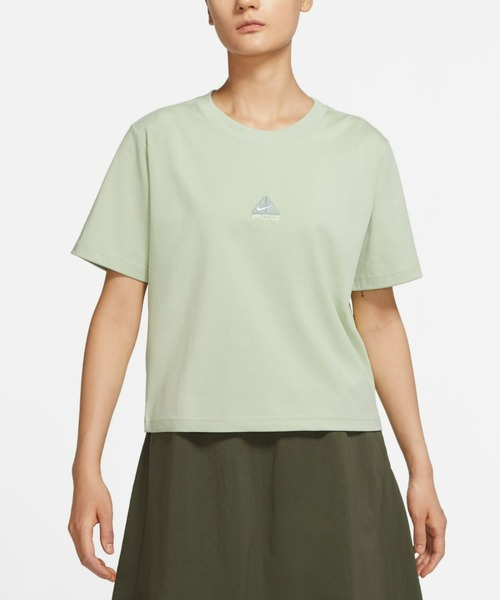 NIKE ACG(ナイキエィシージー)の「NIKE WOMENS ACG SS TEE LBR LUNGS / ナイキ ウィメンズ エーシージー Tシャツ 【SP】(Tシャツ/カットソー・レディース・ブラック/グリーン・S/L/M)」の9枚目の写真