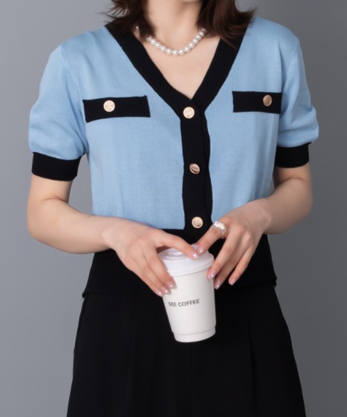 solleim(ソルレム)の「レトロバイカラーニット(カーディガン/ボレロ・レディース・ブラック/ブルー・M)」の1枚目の写真