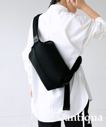antiqua | ウェットスーツ素材マシュマロバッグ(ショルダーバッグ)