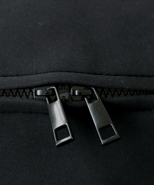 antiqua（アンティカ）の「ウェットスーツ素材マシュマロバッグ（ショルダーバッグ・レディース・ブラック・FREE）」の14枚目の写真