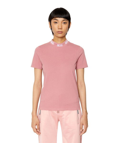 DIESEL(ディーゼル)の「レディース 半袖Tシャツ ロゴ(Tシャツ/カットソー・レディース・ブラック/ホワイト/ピンク・SMALL/MEDIUM/X-LARGE/LARGE)」の3枚目の写真