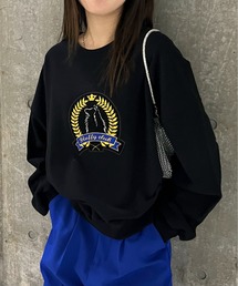 ボアシシュウエンブレムスウェット