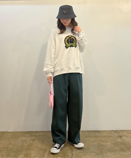 EPIMI E'PIMMY（エピミエピミー）の「ボアシシュウエンブレムスウェット（スウェット・レディース・ブラック/ピンク/グリーン/オートミール・MEDIUM）」の8枚目の写真
