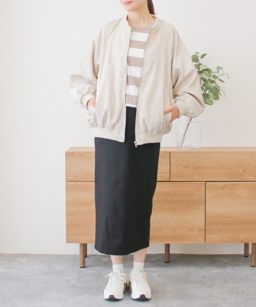 Social GIRL（ソーシャルガール）の「シャーリングMA-1ブルゾン（MA-1・レディース・ブラック/オフホワイト/カーキ・M/L）」の15枚目の写真