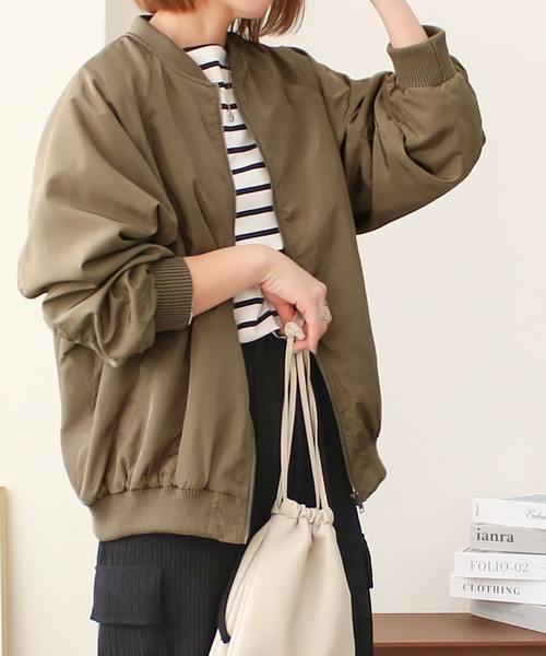 Social GIRL（ソーシャルガール）の「シャーリングMA-1ブルゾン（MA-1・レディース・ブラック/オフホワイト/カーキ・M/L）」の22枚目の写真