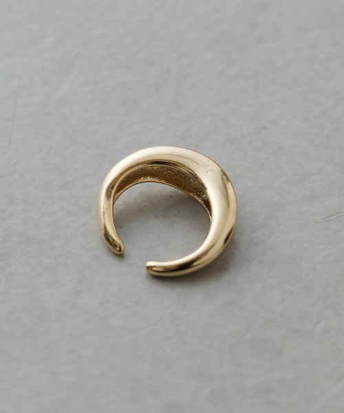 CIAOPANIC TYPY（チャオパニックティピー）の「lilハーフムーンイヤカフ（イヤーカフ・レディース・シルバー/ゴールド・ONE SIZE）」の9枚目の写真