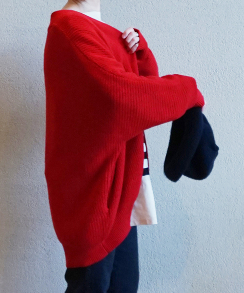 JOURNAL STANDARD LUXE（ジャーナルスタンダード　ラックス）の「COTTONアゼ Vネックカーディガン（ニット/セーター・レディース・ブラック/レッド・FREE）」の22枚目の写真