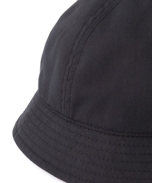 MHL.(エムエイチエル)の「PROOFED COTTON POLYESTER TWILL(ハット・レディース・グレー系その他3/ベージュ系その他2・FREE)」の7枚目の写真