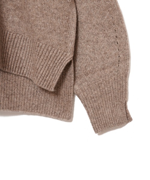 AMERICAN RAG CIE（アメリカンラグシー）の「モヘヤボリュームスリットニット（ニット/セーター・レディース・チャコール/パープル/ベージュ・FREE）」の7枚目の写真