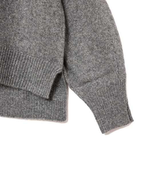 AMERICAN RAG CIE（アメリカンラグシー）の「モヘヤボリュームスリットニット（ニット/セーター・レディース・チャコール/パープル/ベージュ・FREE）」の17枚目の写真