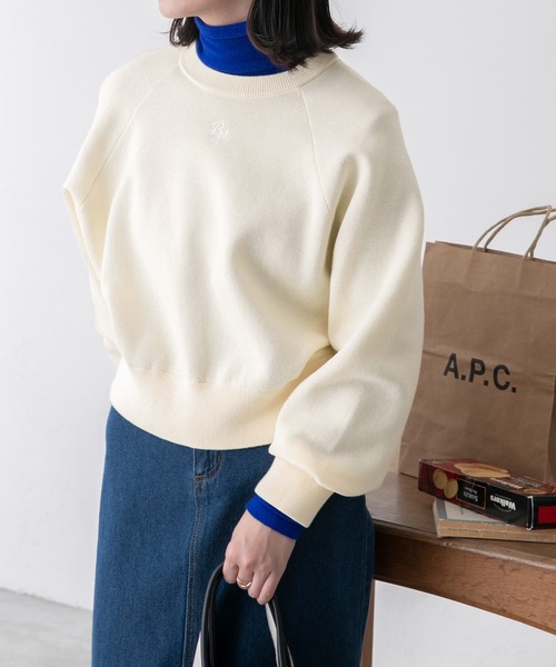 BONLECILL(ボンルシール)の「フロントロゴ刺繍 クロップドニットプルオーバー(ニット/セーター・レディース・グレー/アイボリー/ネイビー/レッド・FREE)」の5枚目の写真