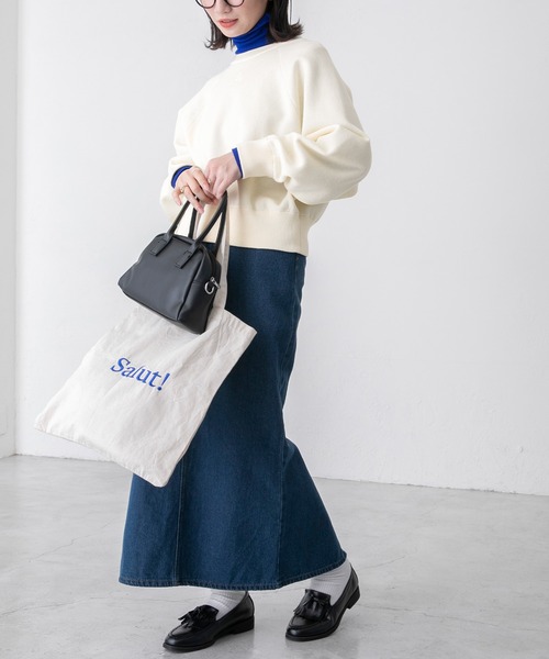 BONLECILL(ボンルシール)の「フロントロゴ刺繍 クロップドニットプルオーバー(ニット/セーター・レディース・グレー/アイボリー/ネイビー/レッド・FREE)」の10枚目の写真