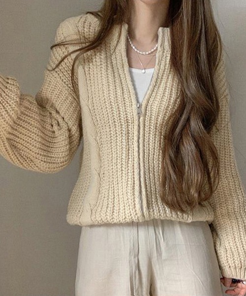 Chaco closet（チャコ クローゼット）の「畦ケーブル編みジップカーディガン（カーディガン/ボレロ・レディース・アイボリー/グレー/ピンク・FREE）」の11枚目の写真