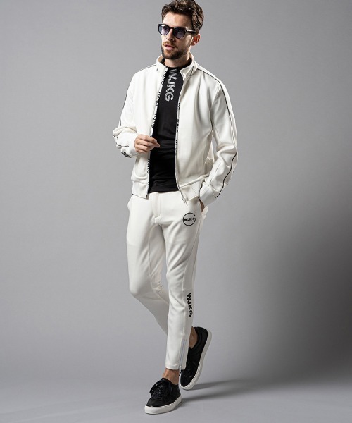 wjk（ダヴルジェイケイ）の「mp10523--GOLF-WJKG- 3D pants テーパード