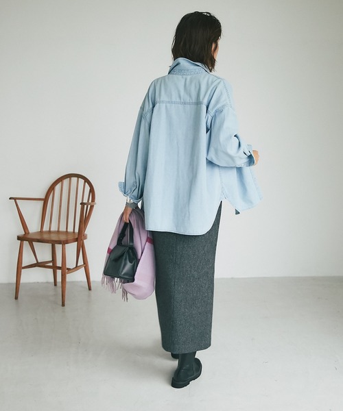 RIVE DROITE（リヴドロワ）の「MONN.:. (モン)/デニムシャツ（シャツ