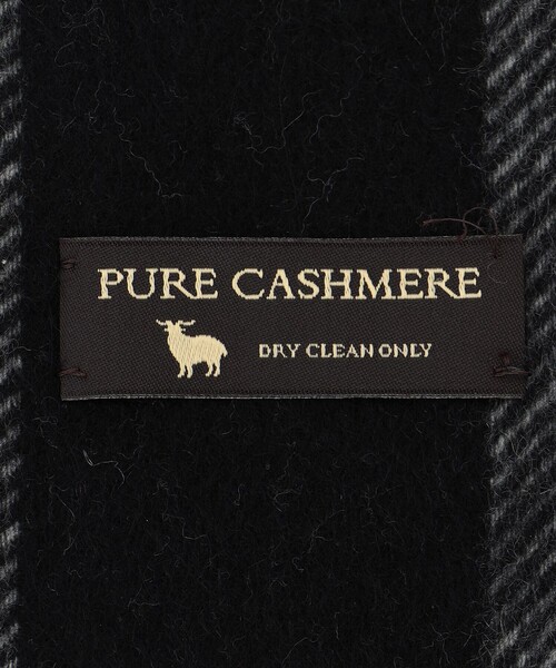 23区（ニジュウサンク）の「カシミヤ マフラー（マフラー・レディース・ライトグレー系1/スカイブルー系1/レッド系1・F）」の21枚目の写真