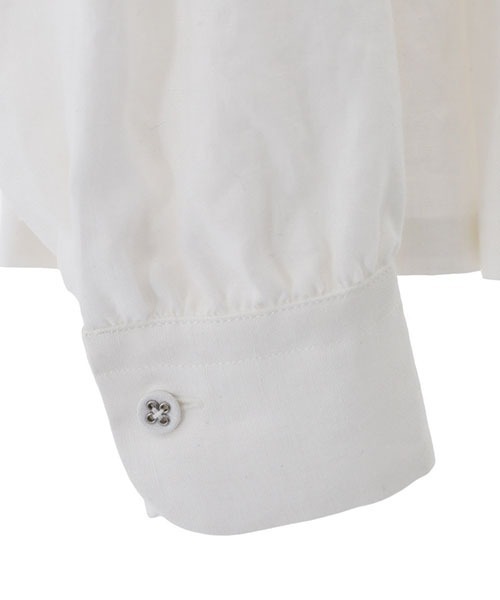 Scye（サイ）の「Scye / サイ ベーシックス：【レディース】Linen Tucked Half Placket Shirt(リネンタックブラウス)：1222-31016[DEA]（シャツ/ブラウス・レディース・ネイビー/ホワイト系その他・40/38）」の10枚目の写真
