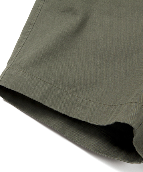 Demi-Luxe BEAMS（デミルクス ビームス）の「Demi-Luxe BEAMS / コットンチノ ショートパンツ（その他パンツ・レディース・オフホワイト/カーキ/ネイビー・38/36）」の8枚目の写真